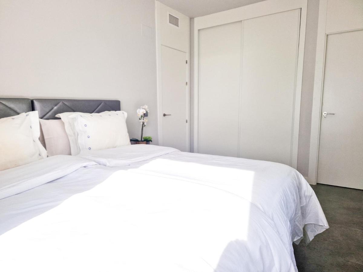 Luxury 2 Bedrooms Apt With Seaview Blue Suite 4104 Manilva Εξωτερικό φωτογραφία